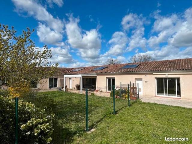 Maison 11 pièces 265 m²