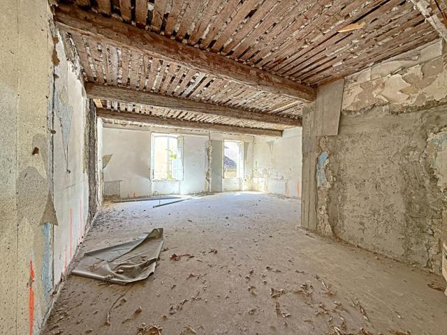 Maison 11 pièces 266 m²