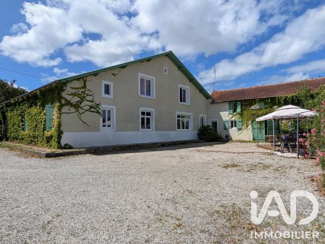 Maison 11 pièces 268 m²