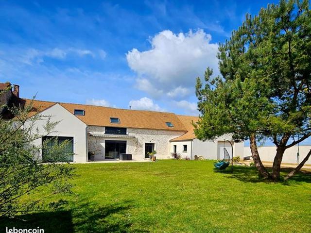 Maison 11 pièces 269 m²