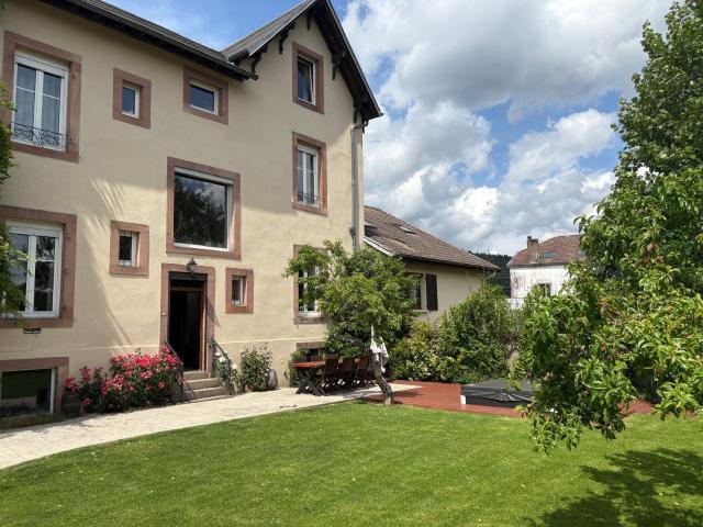 Maison 11 pièces 269 m²