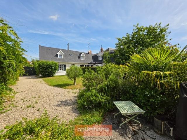 Maison 11 pièces 273 m²