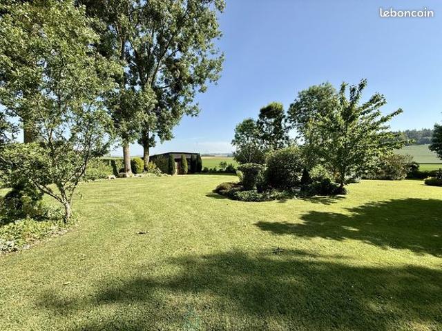 Maison 11 pièces 270 m²