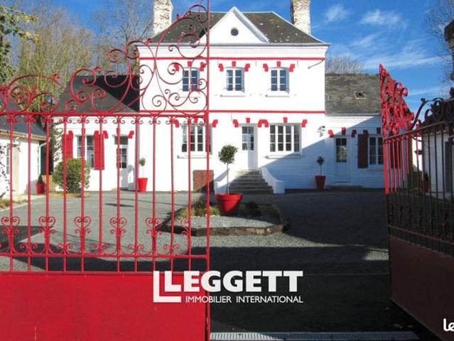 Maison 11 pièces 274 m²