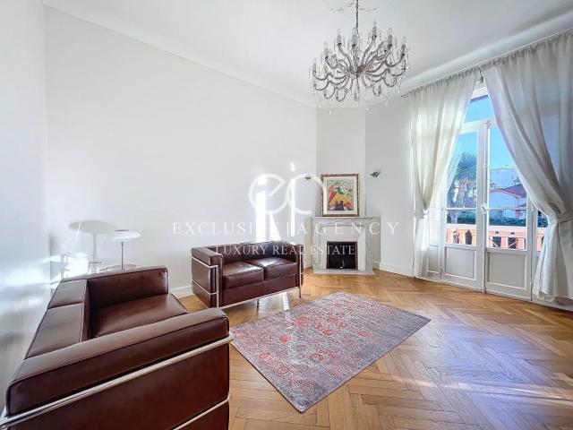 Maison 11 pièces 275 m²