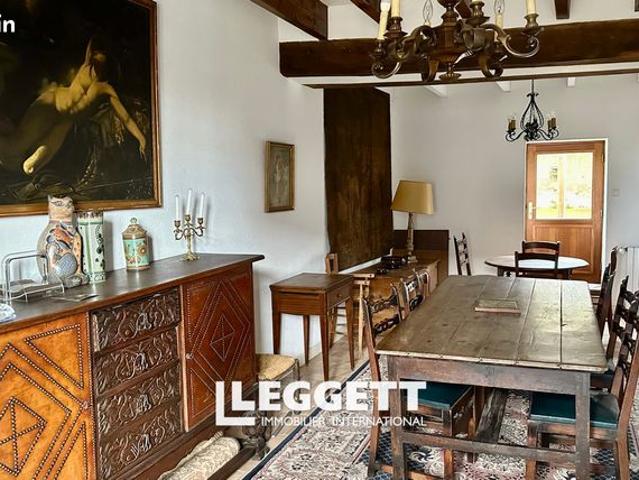 Maison 11 pièces 279 m²