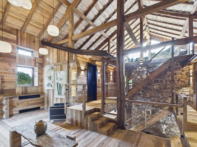 Maison 11 pièces 280 m²