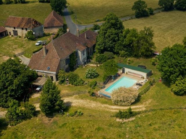 Maison 11 pièces 280 m²