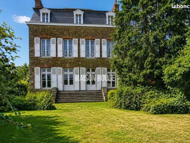 Maison 11 pièces 282 m²