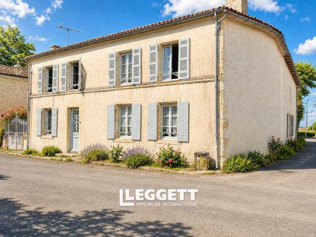 Maison 11 pièces 284 m²
