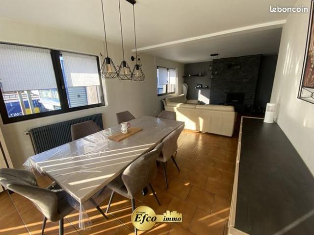 Maison 11 pièces 288 m²