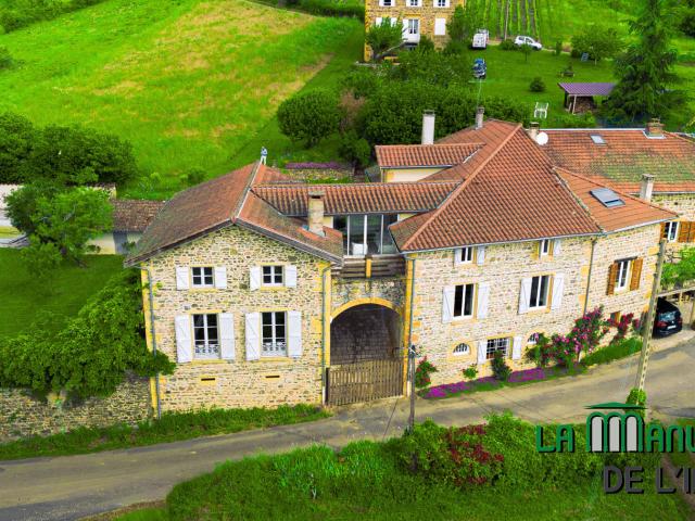 Maison 11 pièces 289 m²