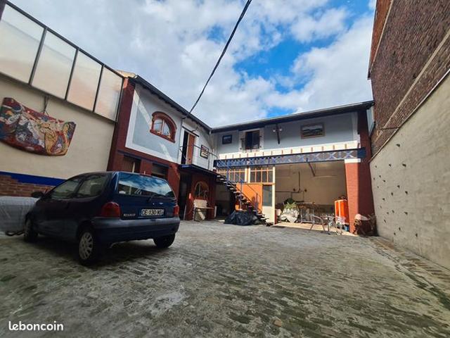 Maison 11 pièces 297 m²