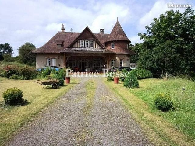 Maison 11 pièces 295 m²