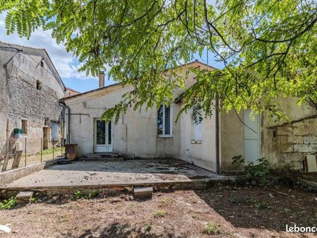 Maison 11 pièces 296 m²