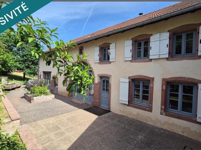 Maison 11 pièces 298 m²