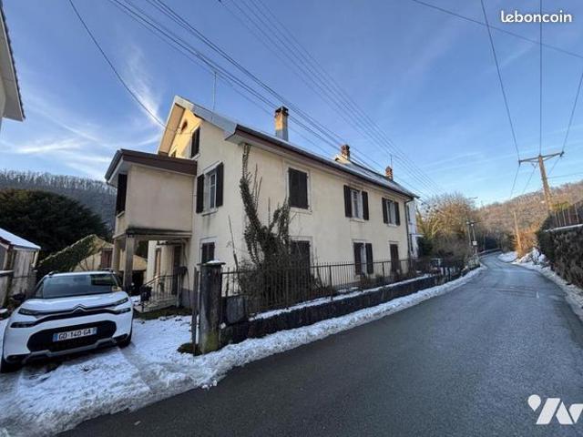 Maison 11 pièces 220 m²