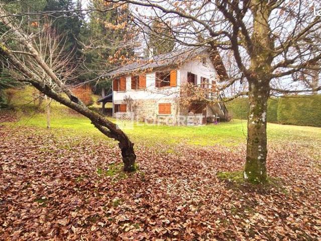 Maison 11 pièces 200 m²