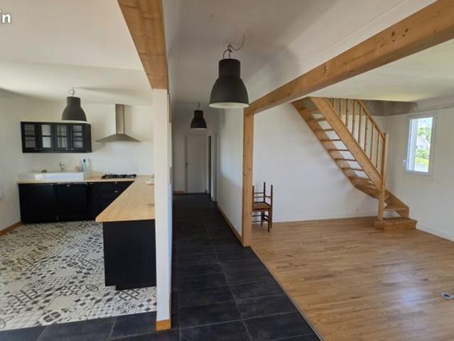 Maison 11 pièces 204 m²