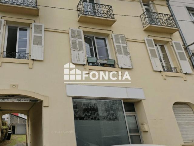 Maison 11 pièces 217 m²