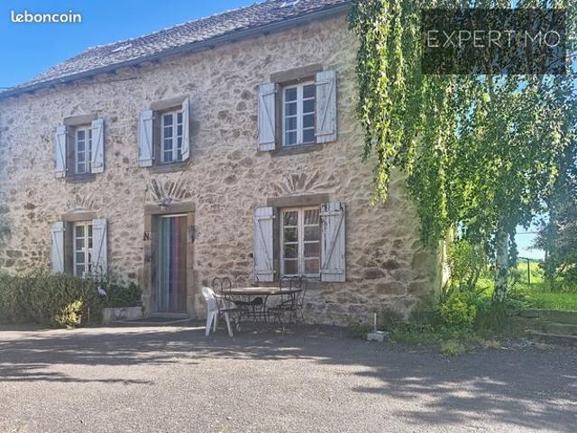Maison 11 pièces 216 m²
