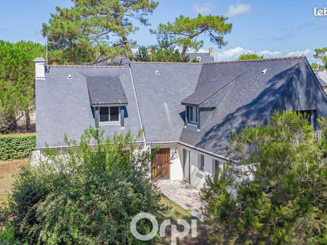 Maison 11 pièces 220 m²