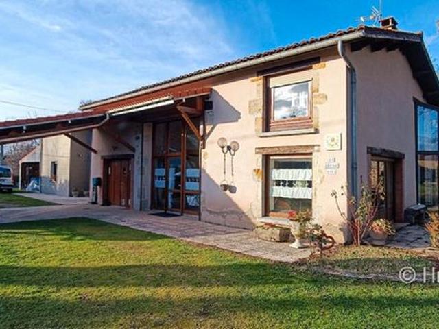 Maison 11 pièces 220 m²