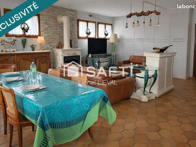 Maison 11 pièces 220 m²