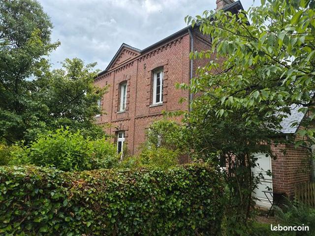 Maison 11 pièces 220 m²