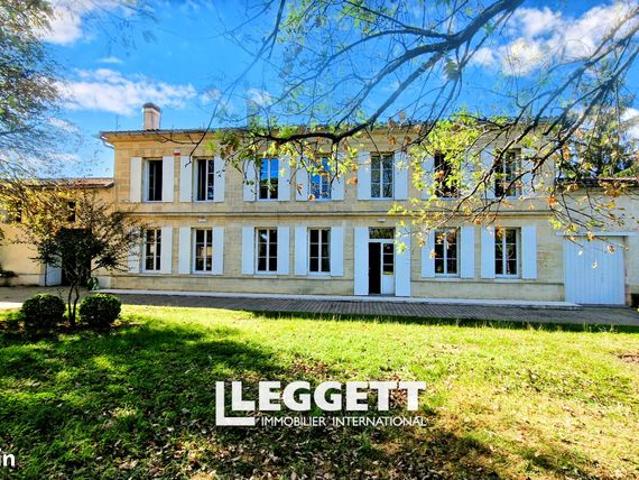 Maison 11 pièces 227 m²