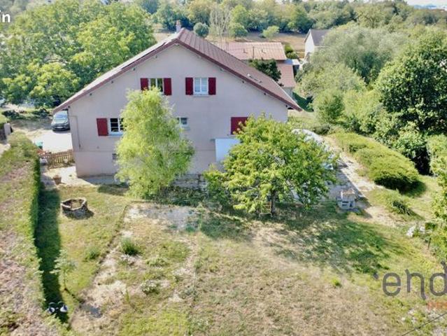 Maison 11 pièces 226 m²