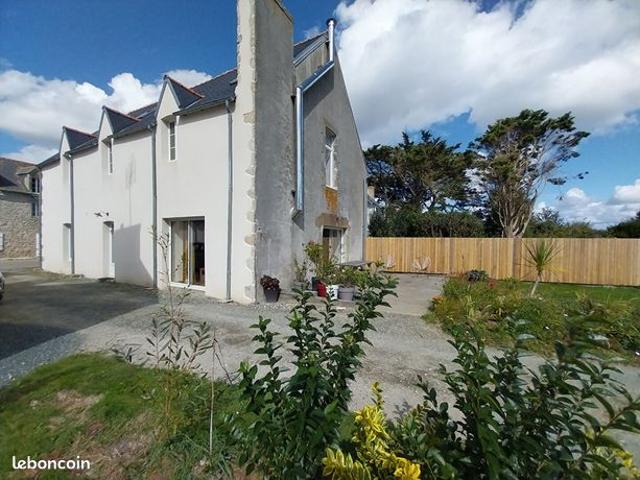 Maison 11 pièces 226 m²