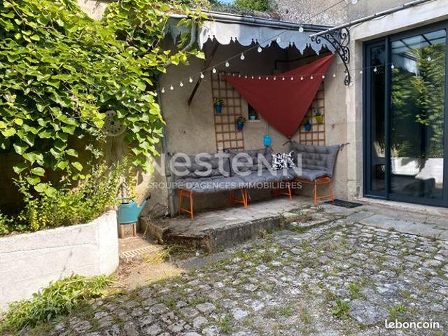 Maison 11 pièces 231 m²