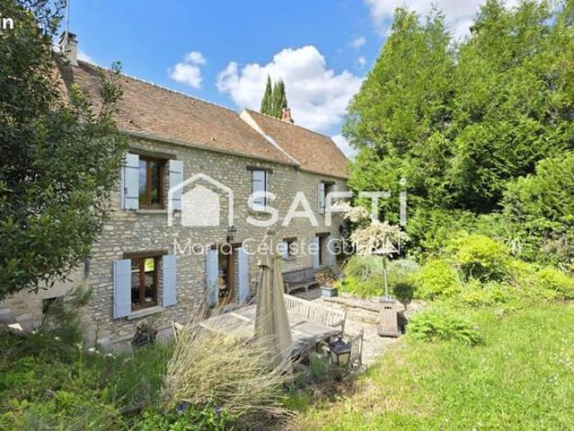 Maison 11 pièces 340 m²