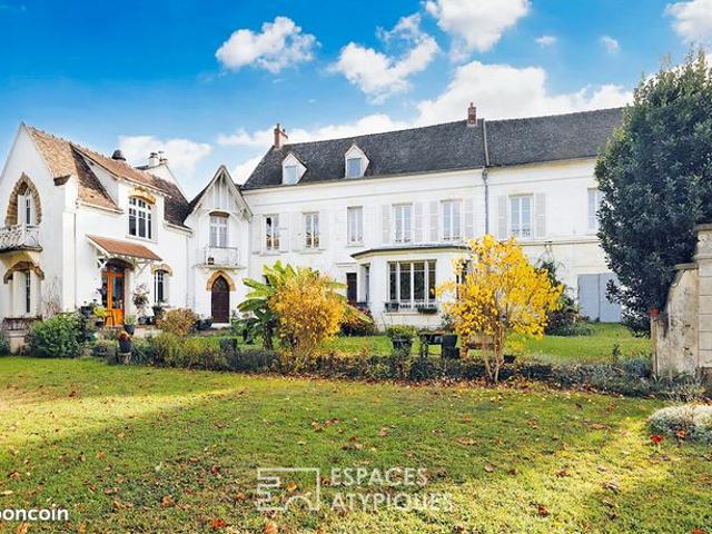 Maison 11 pièces 358 m²