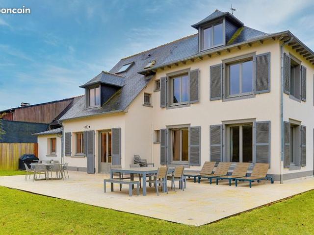 Maison 11 pièces 360 m²