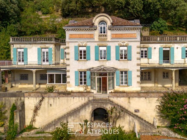 Maison 11 pièces 387 m²