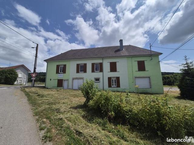 Maison 11 pièces 300 m²