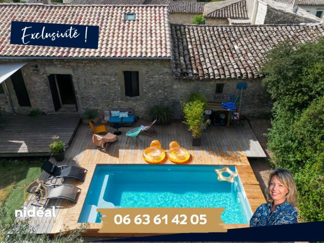 Maison 11 pièces 270 m²