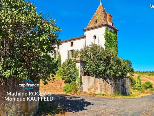 Maison 11 pièces 308 m²