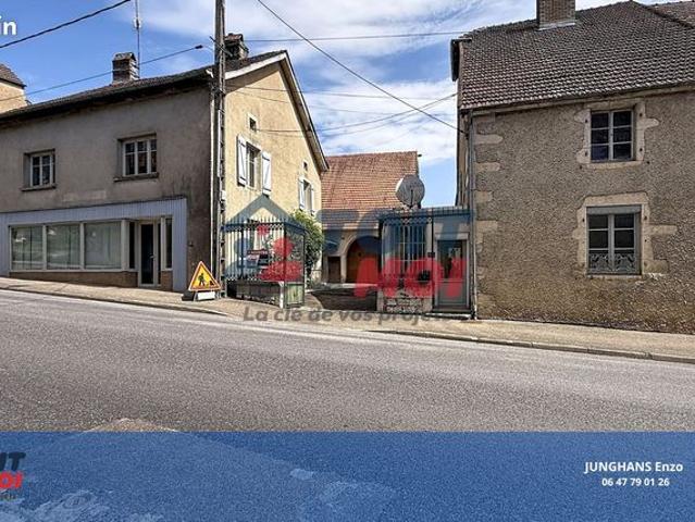 Maison 11 pièces 310 m²