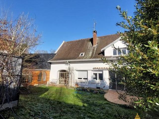 Maison 11 pièces 315 m²