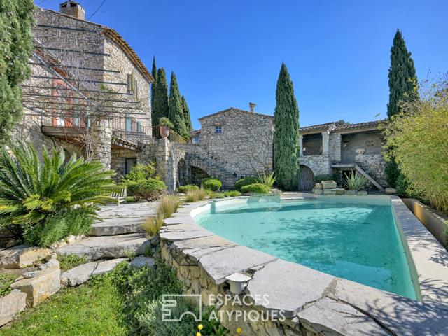 Maison 11 pièces 320 m²