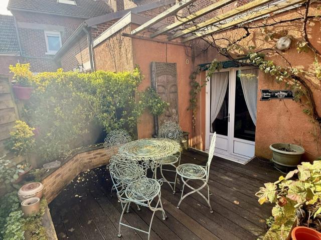 Maison 11 pièces 373 m²