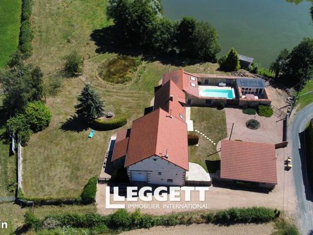 Maison 11 pièces 320 m²