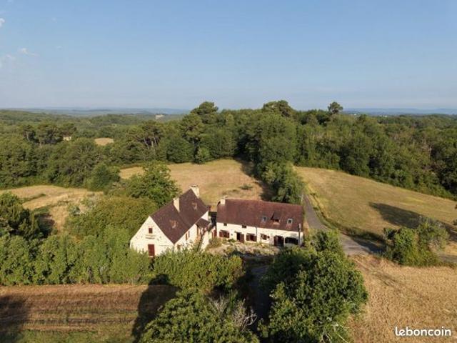 Maison 11 pièces 320 m²