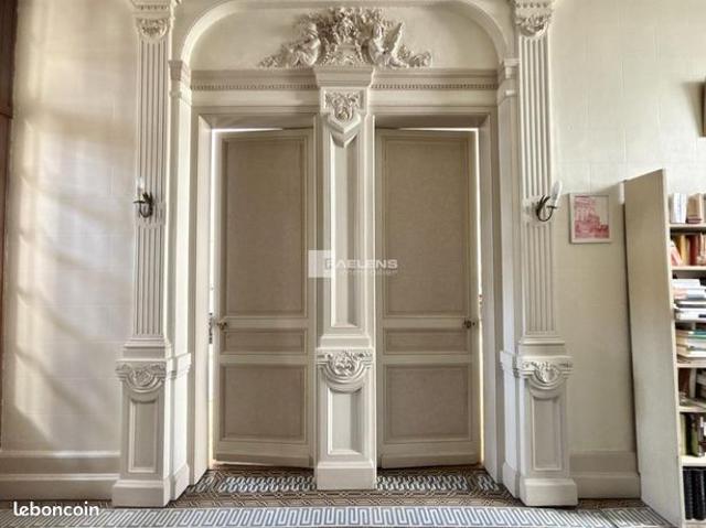 Maison 11 pièces 326 m²