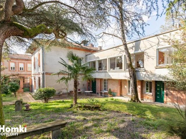 Maison 11 pièces 328 m²