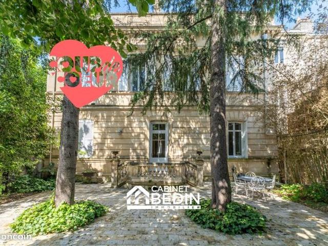 Maison 11 pièces 333 m²