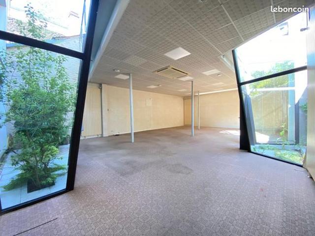 Maison 11 pièces 466 m²